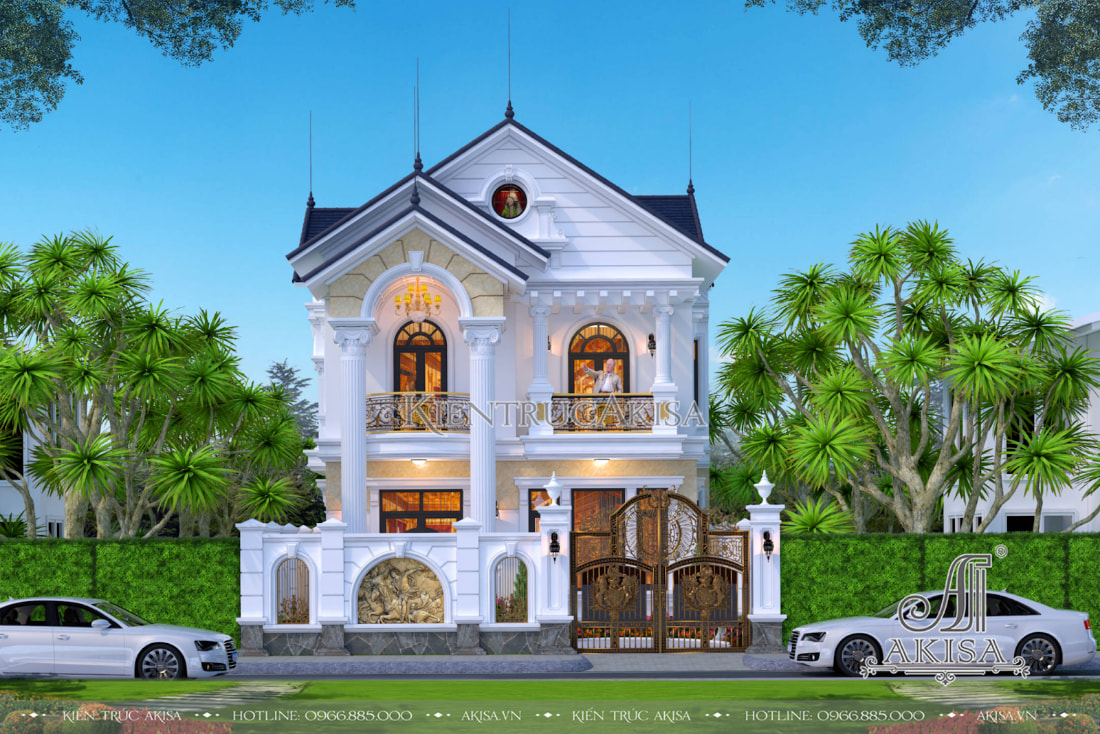 The gate of Dinh Dau homeowner's house faces Northwest to welcome vitality