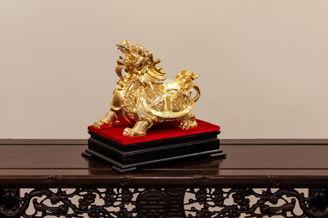 Gold-plated Dragon Turtle statue