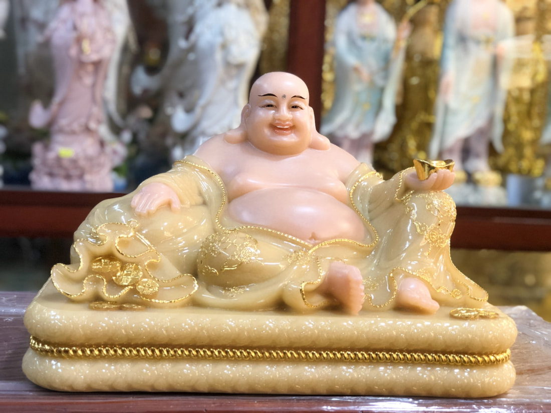 Marble Maitreya Buddha is suitable for people of the Metal element